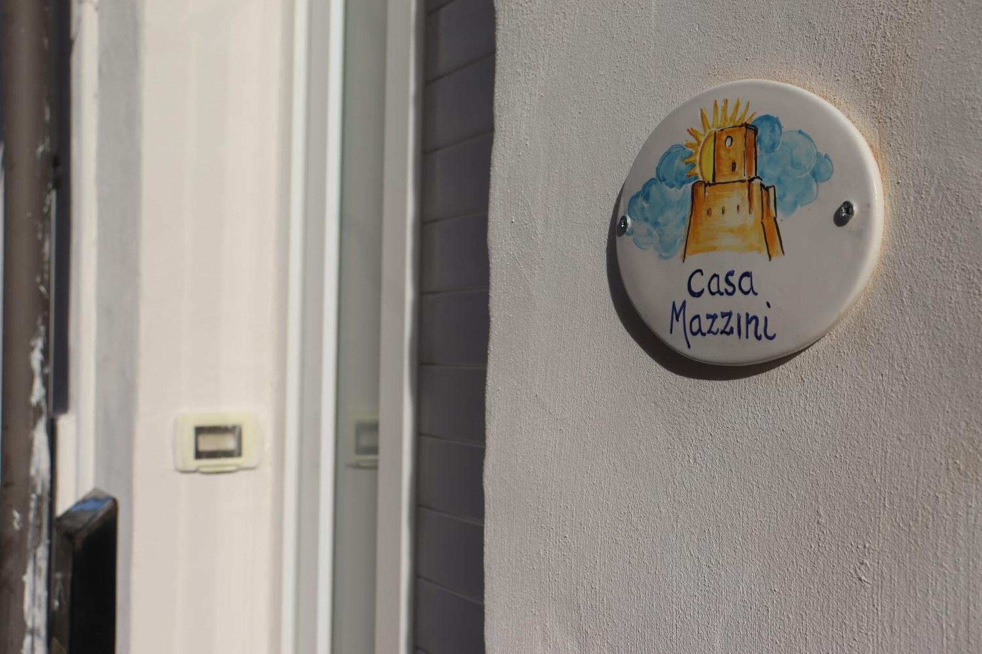 Вилла Casa Mazzini Термоли Экстерьер фото